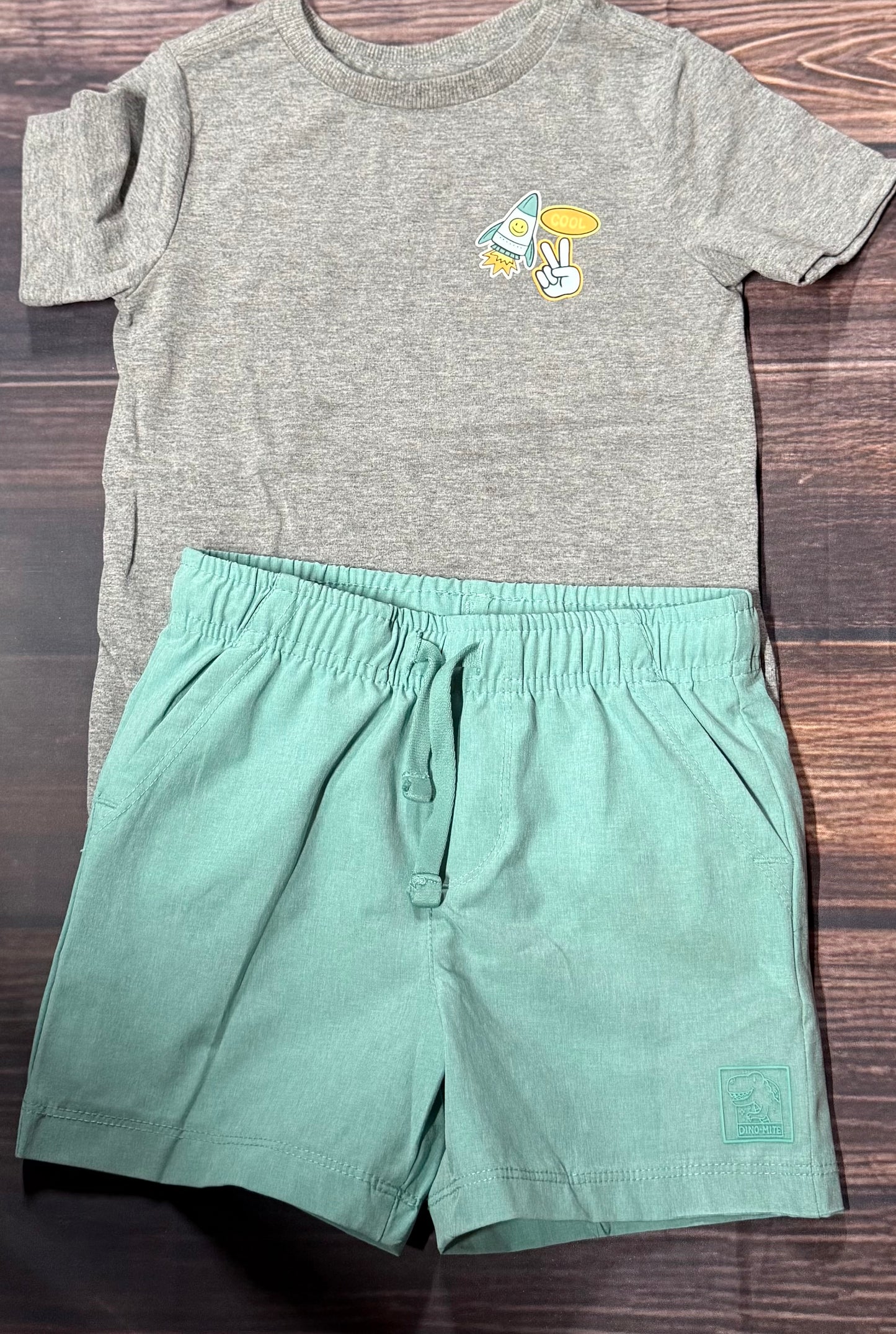 2T..back in second pic