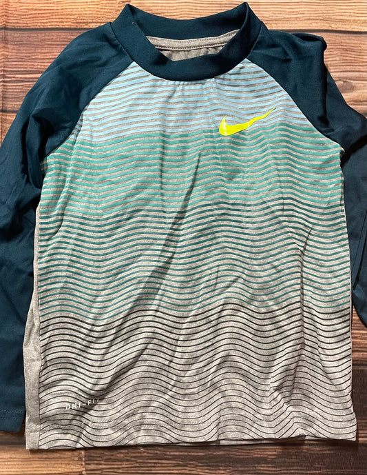 Nike 4T long sleeve