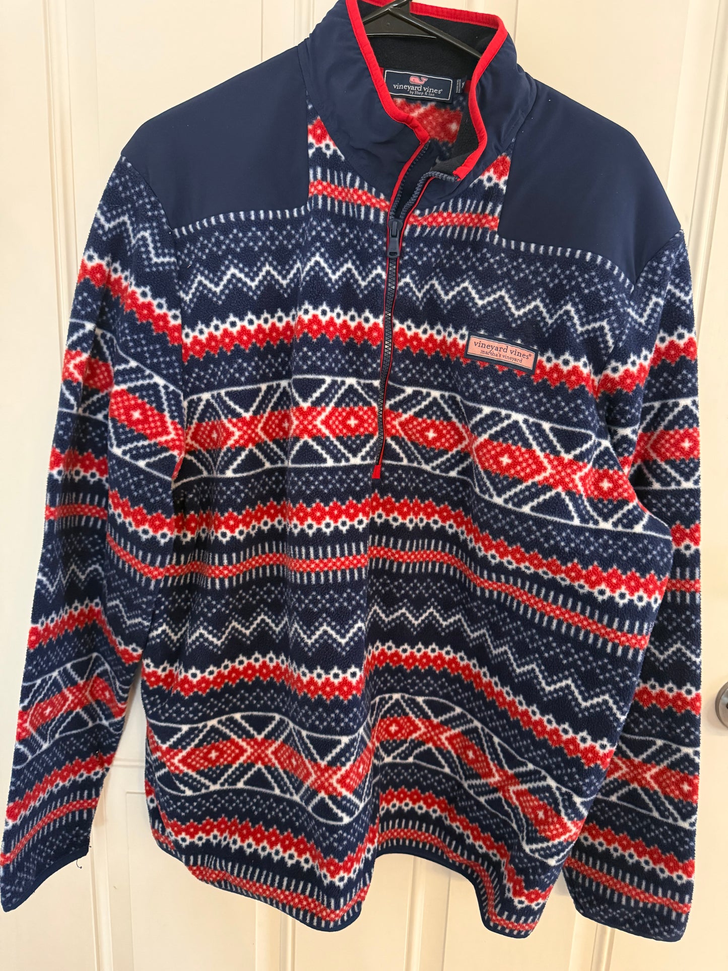 Vineyard Vines XL
