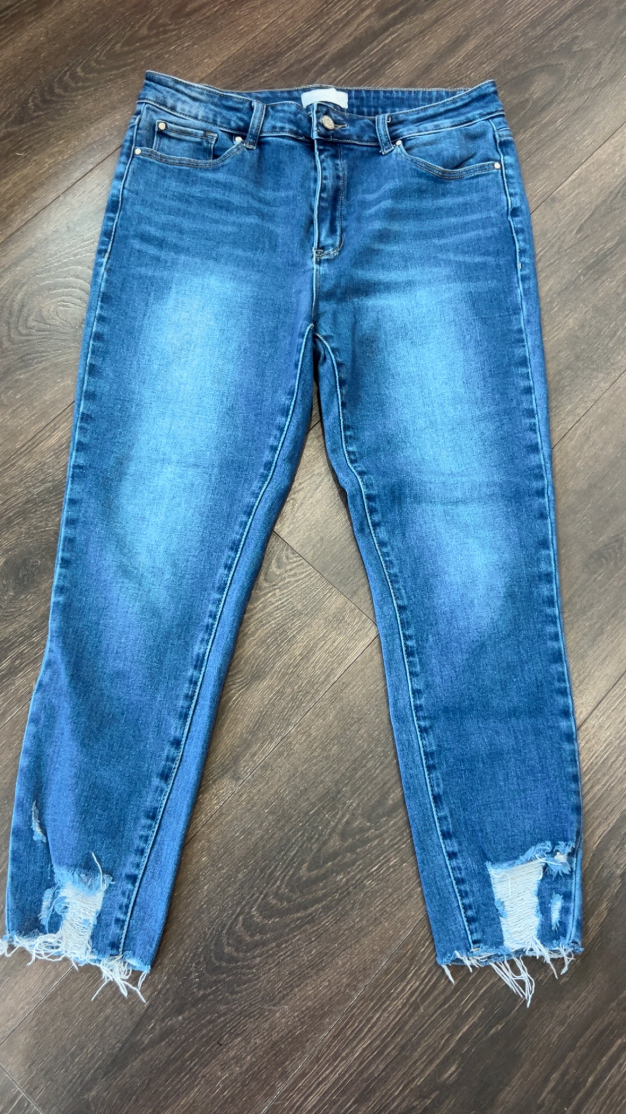 Petra 153 size 13