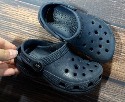 Crocs 9