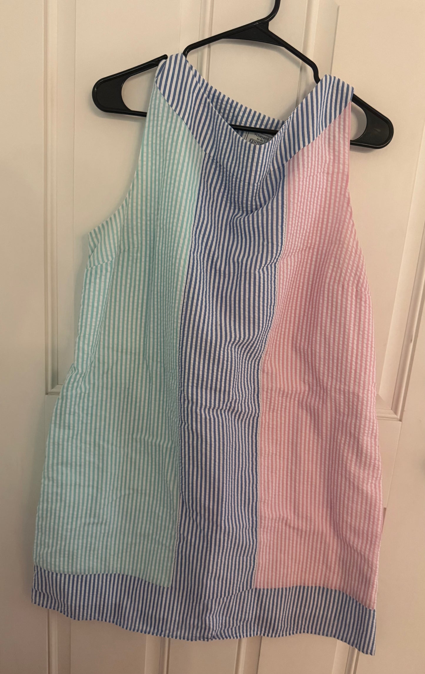 Vineyard Vines 16