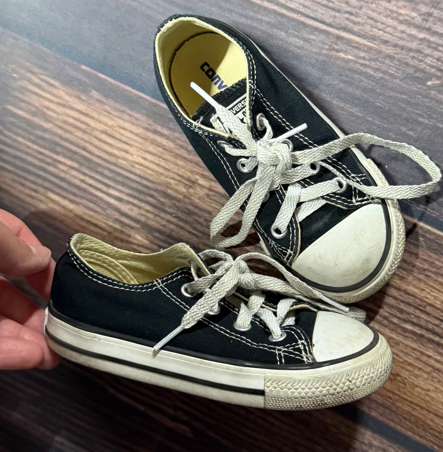 Converse 8