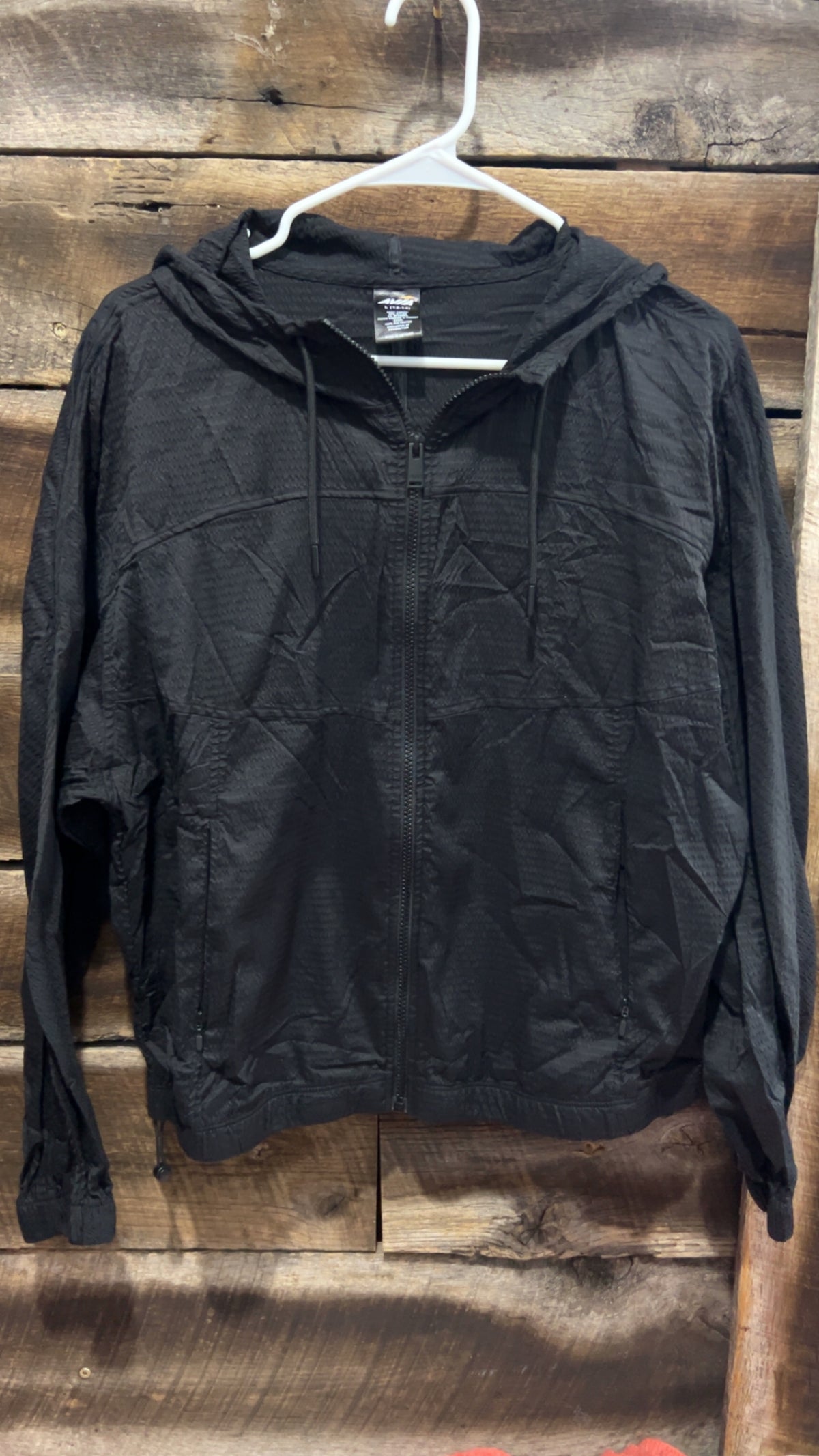 Avia large.. swishy material