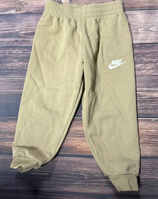 Nike 5..has small staining