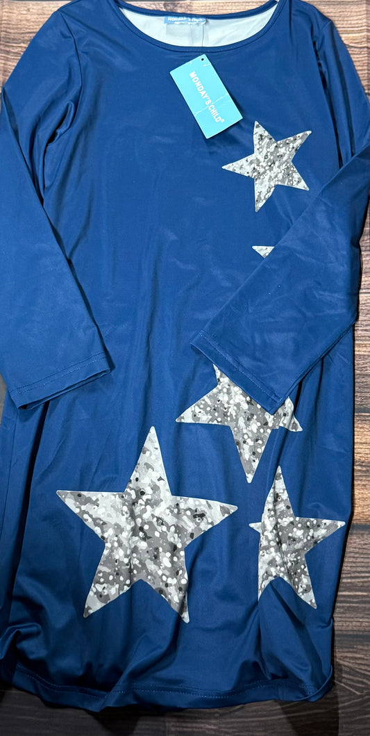 NWT Monday’s Child 8/9