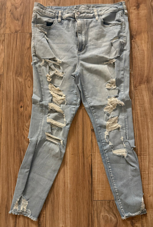 American Eagle 12 short