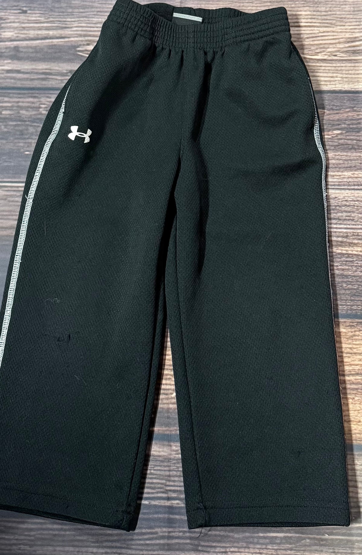 UA 2T..small snags
