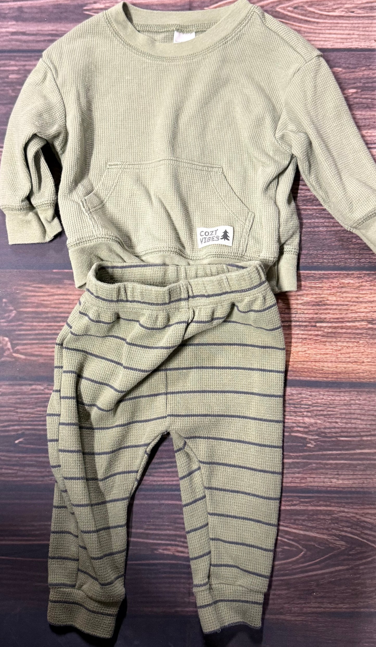 Carter’s 6-9m