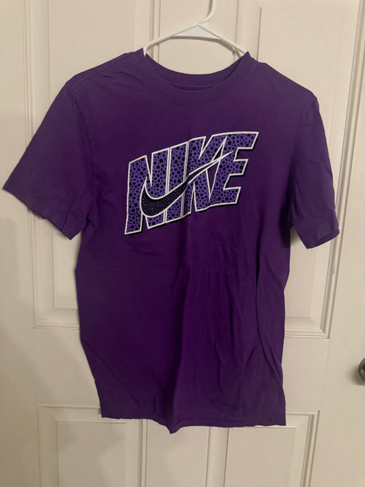 Nike small
