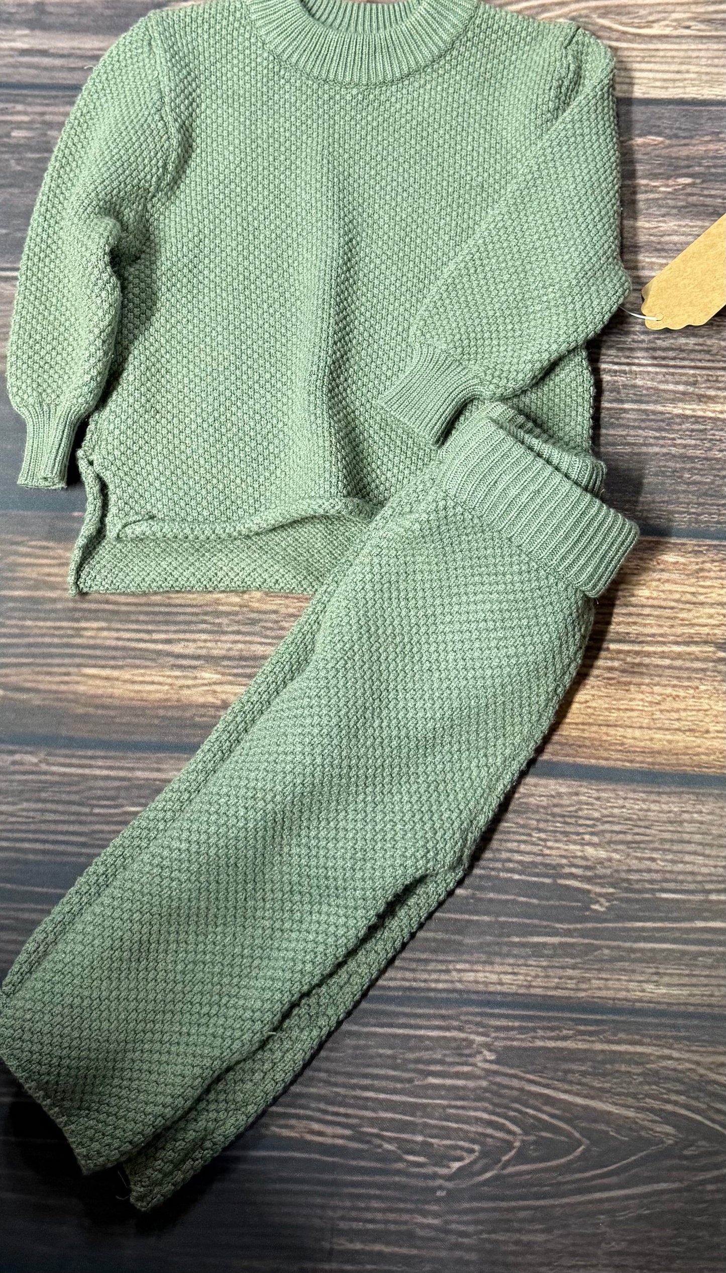 Olive + Scout 12-18m