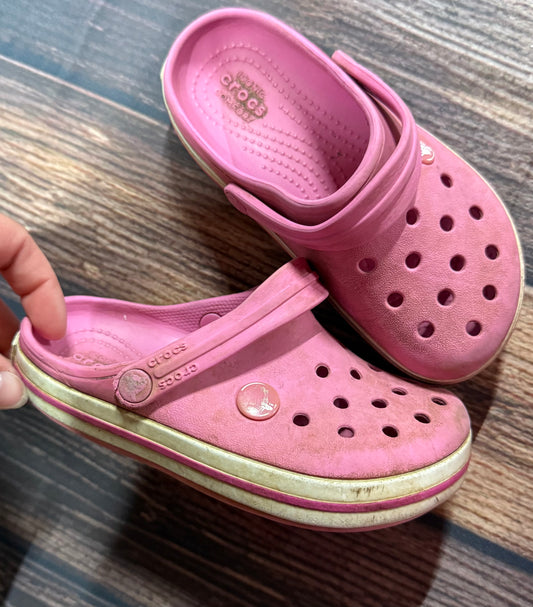 Crocs 11