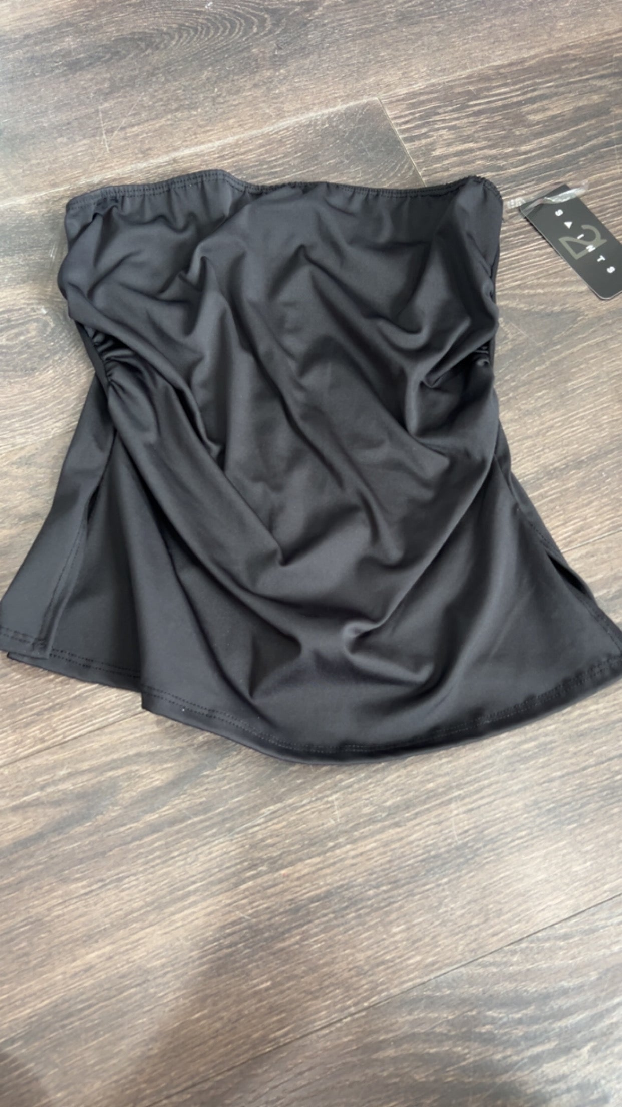 NWT Saints size large