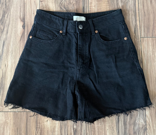 H&M 4
