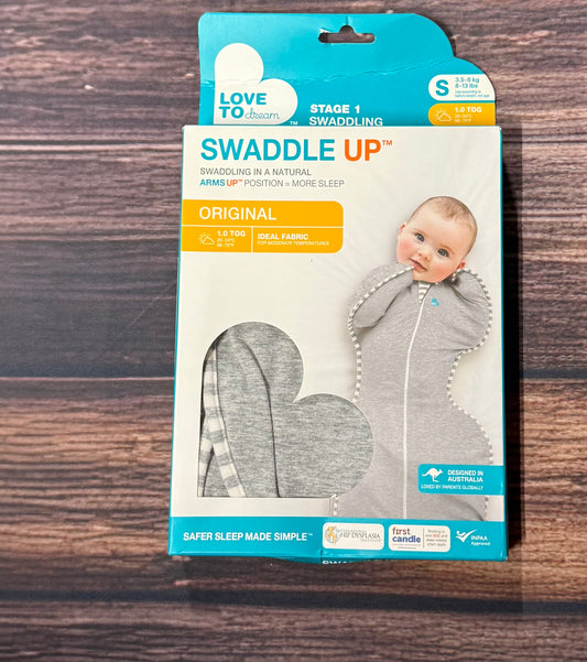 NIB love to dream swaddle newborn
