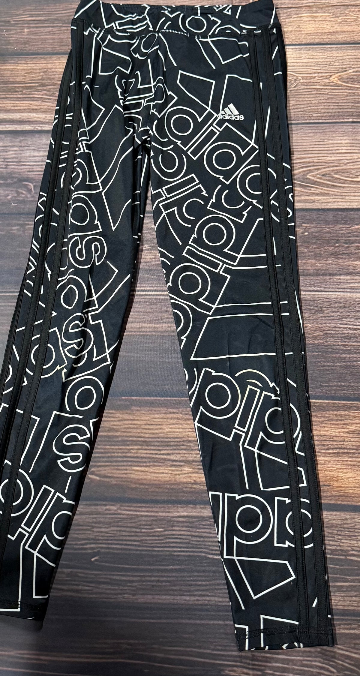 Adidas 10/12