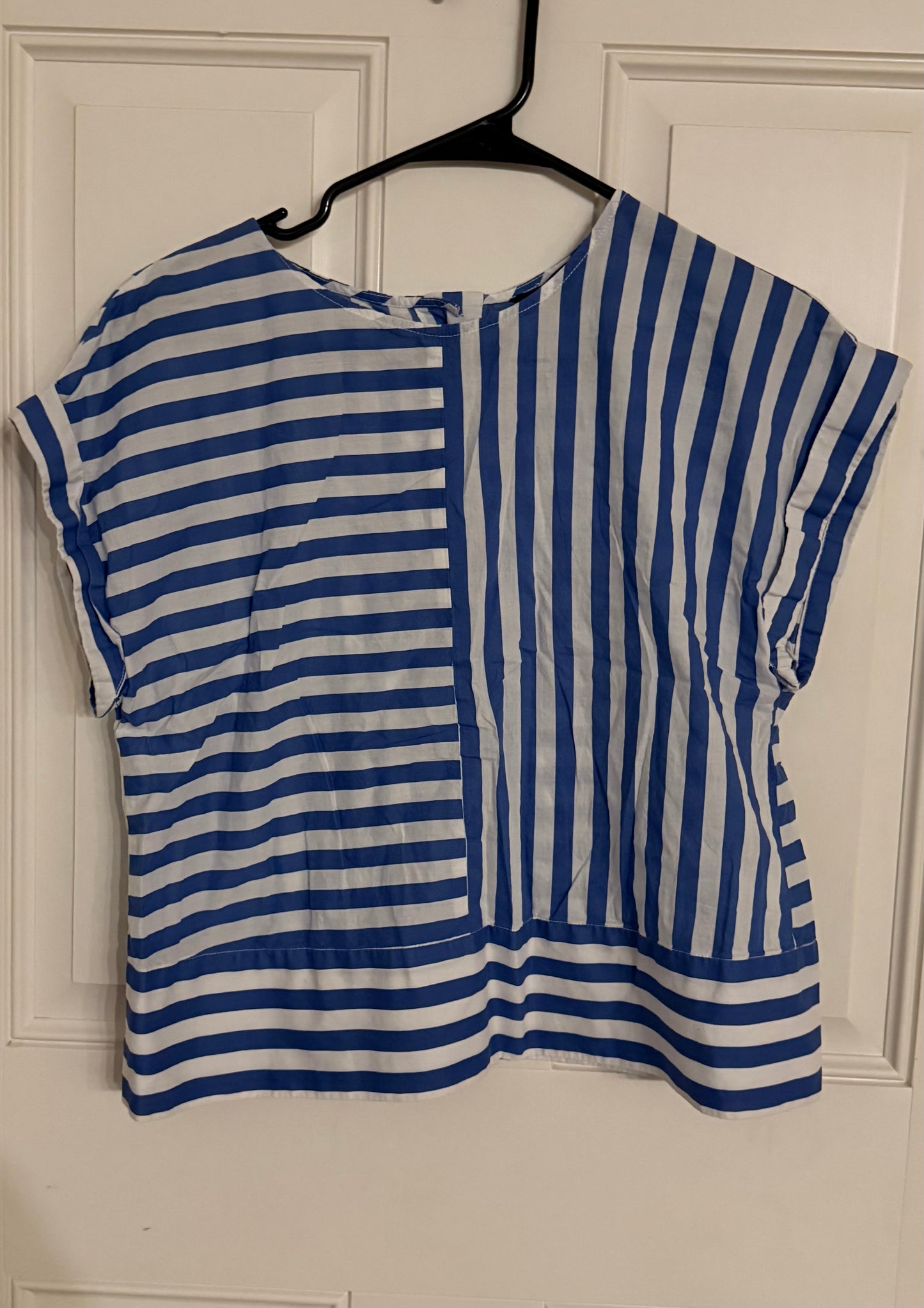 Banana Republic medium