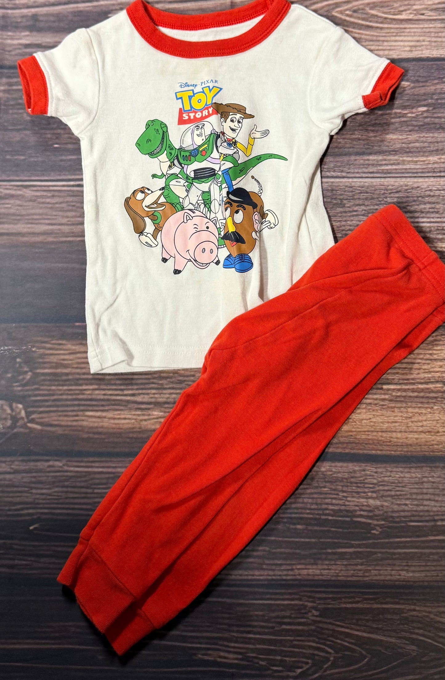 12-18m..has staining