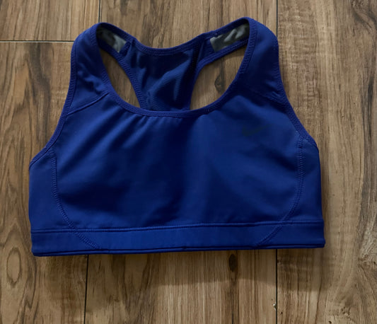 Nike XS