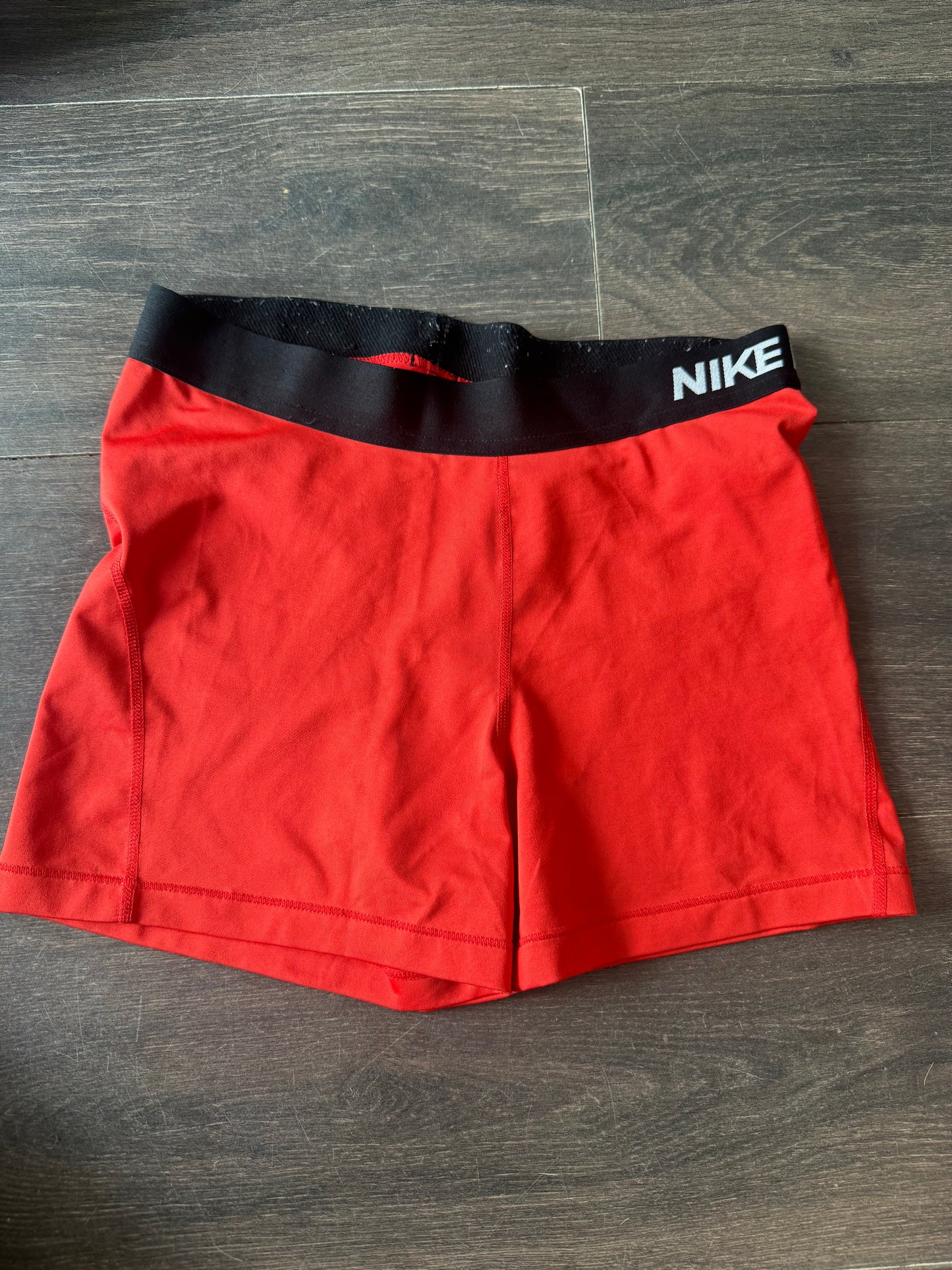 nike pro size large