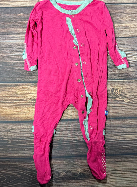 KicKee 3-6m