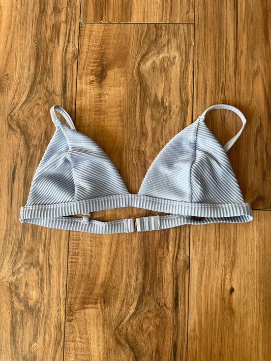 Hollister medium