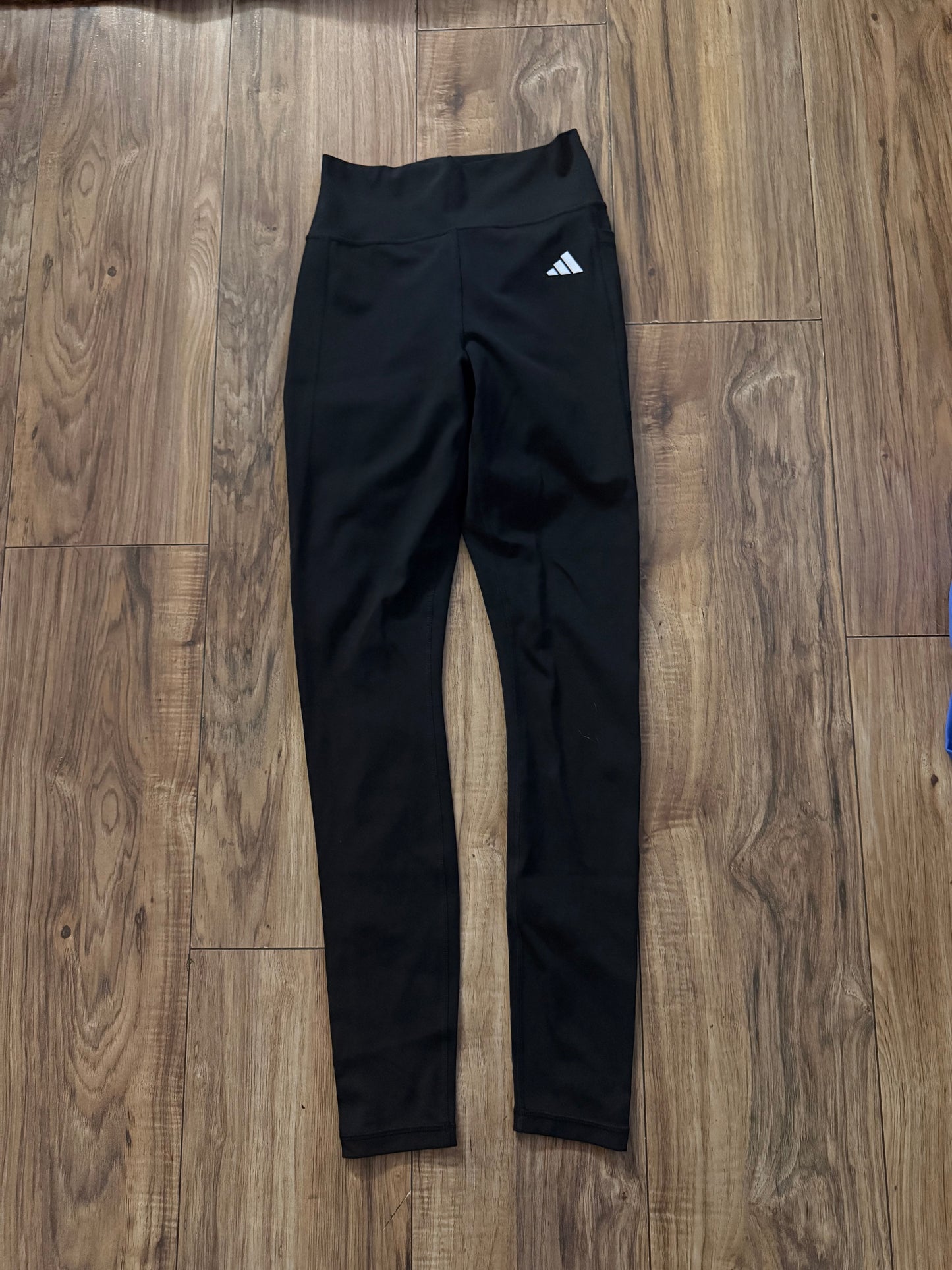 Adidas medium