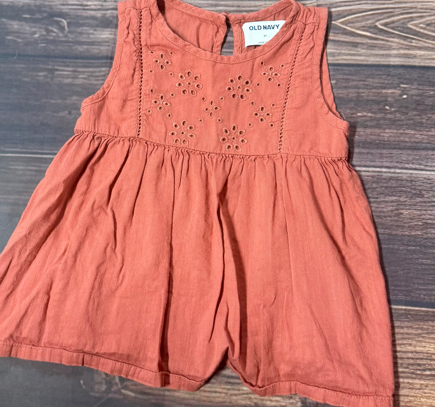 Old Navy 3T