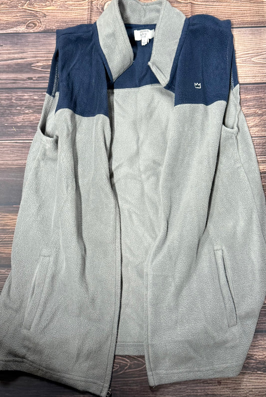 Crown & Ivy large..zipper is missing