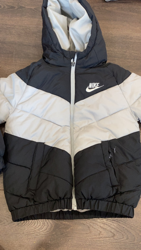 Nike 7.. small spot on pocket