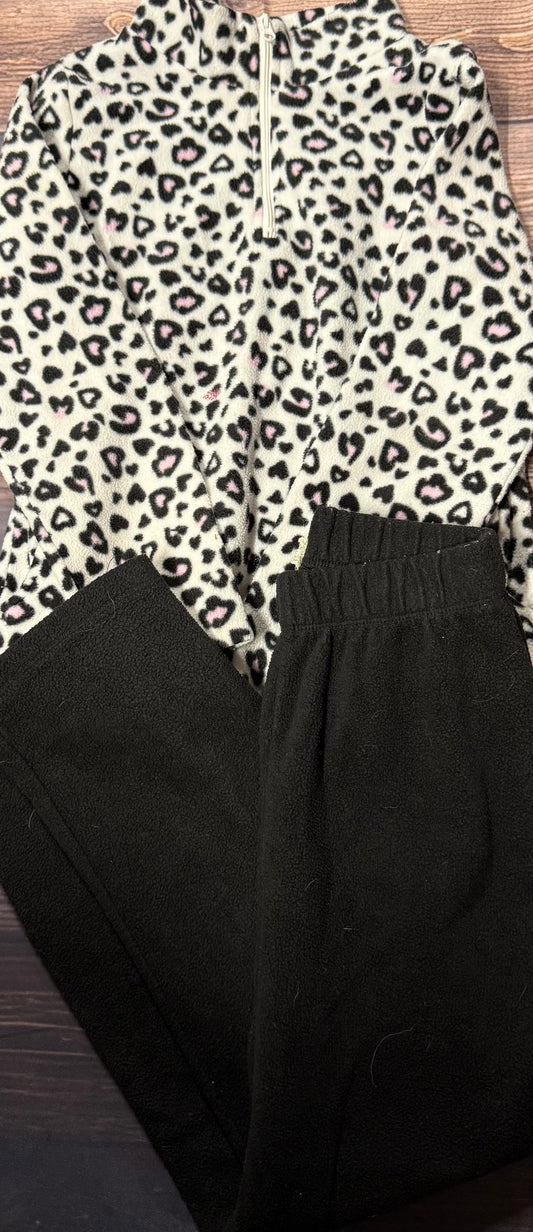 Btween 8..small spot