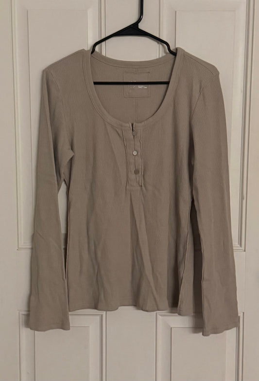 Aerie large
