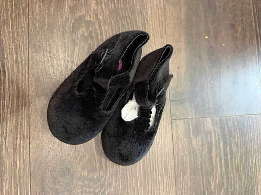 Spell Bound size 8