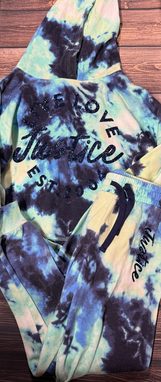 Justice medium top/small bottoms