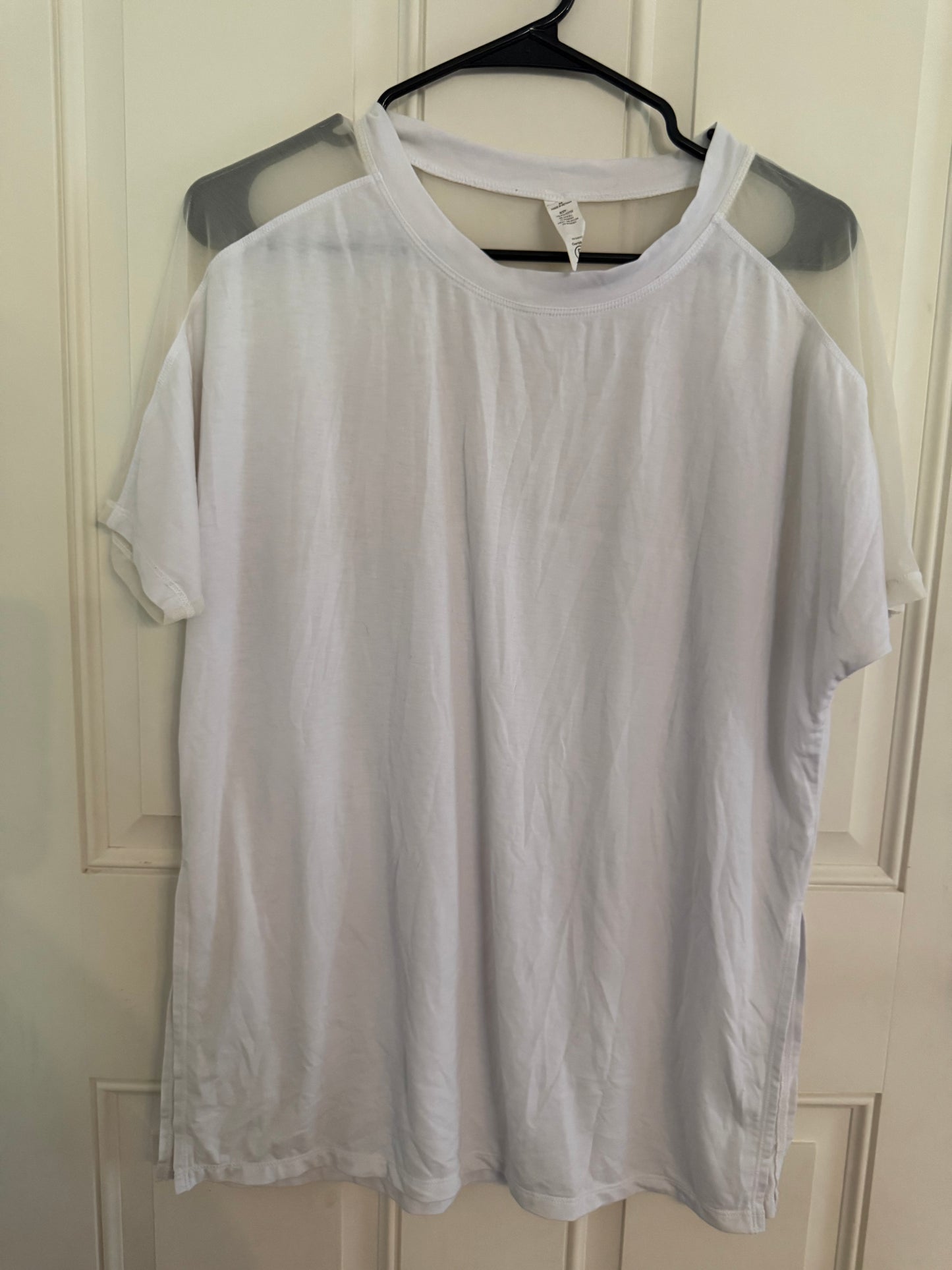 Athleta medium