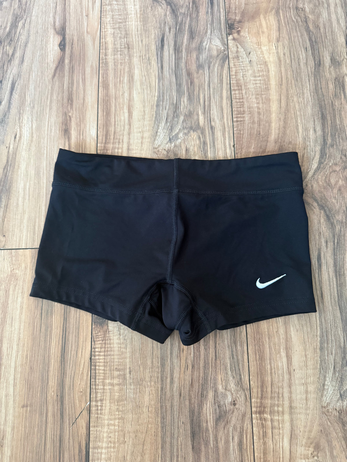 Nike XS