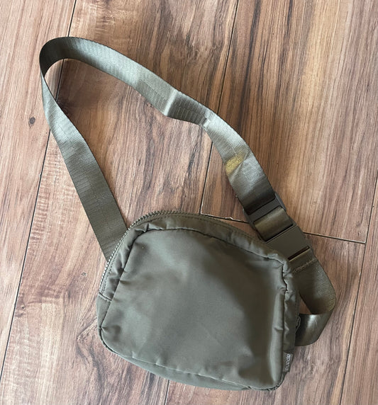 Apana belt bag