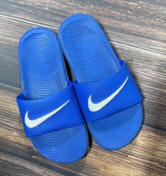 Nike 2Y