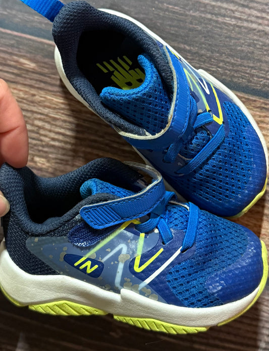 New Balance 5.5