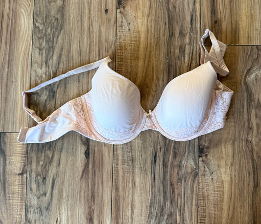 Victoria’s Secret 34D
