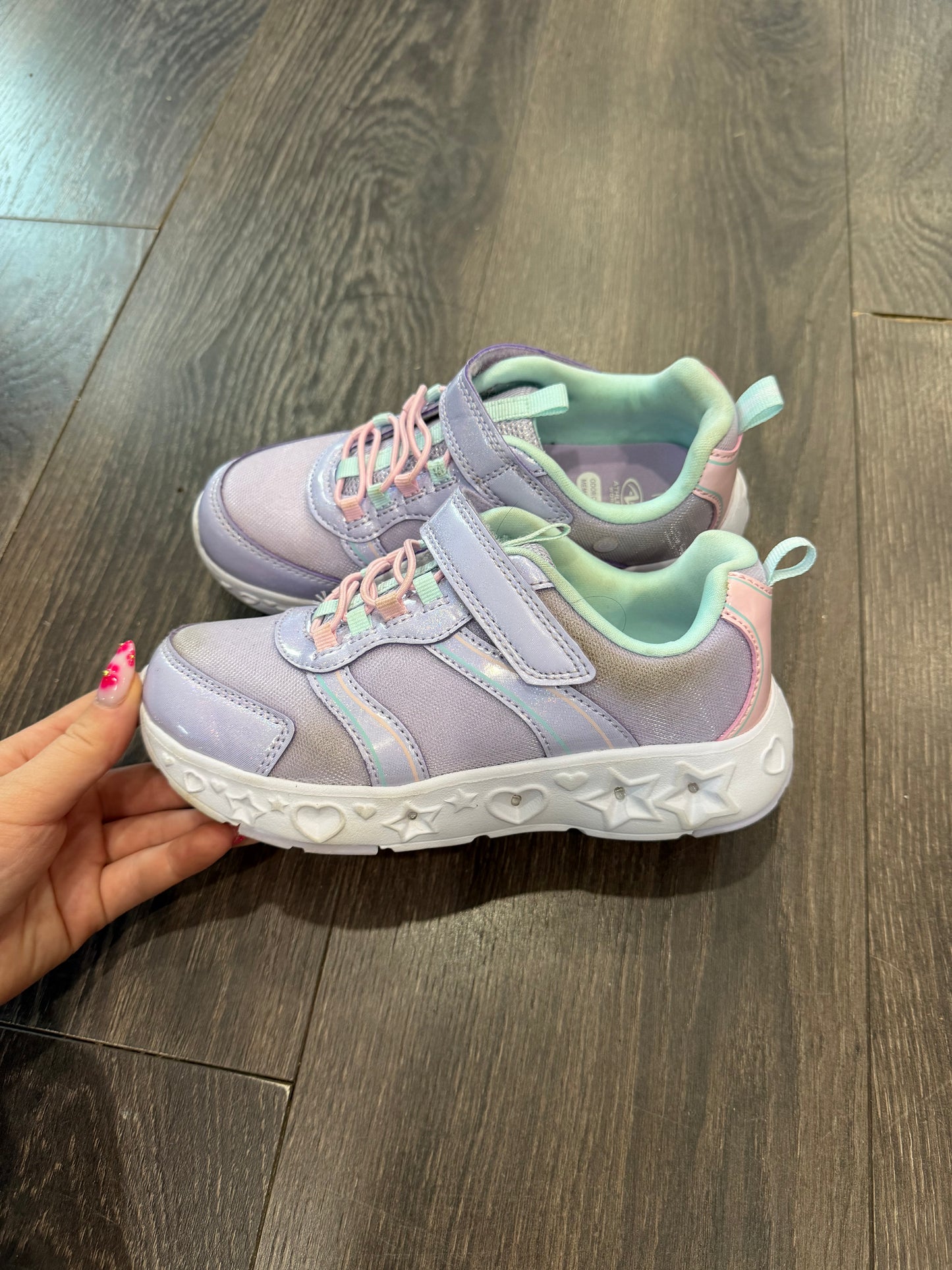 Athletic Works size 1.. Lights up