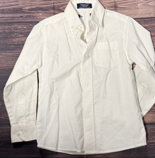 IZOD 5T..has some staining