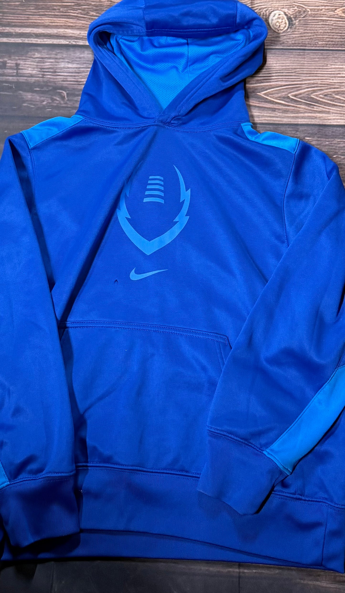 Nike large..small hole