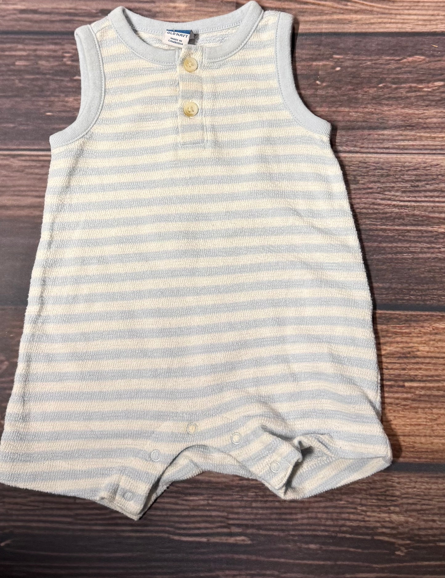 Old Navy 3-6m
