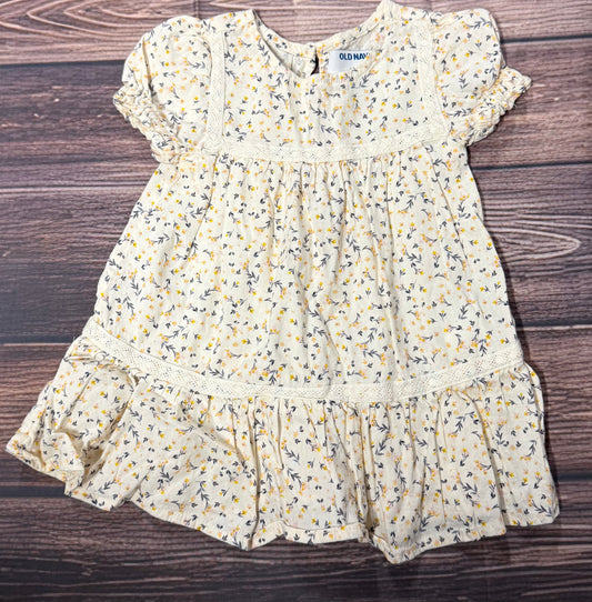 Old Navy 12-18m