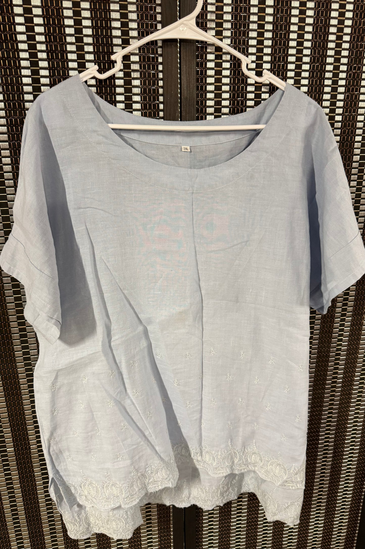 2X..has staining on front