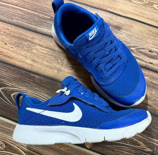 Nike 12.5c