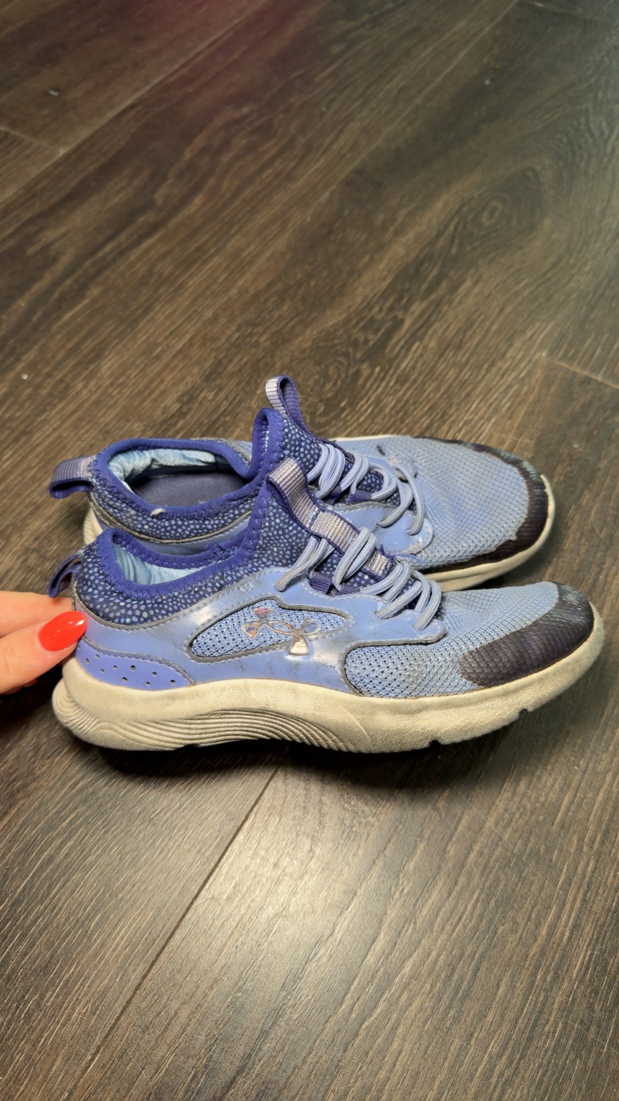 Under Armour size 1Y