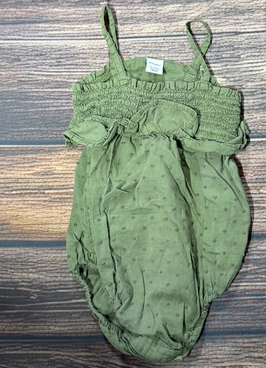 Old Navy 12-18m