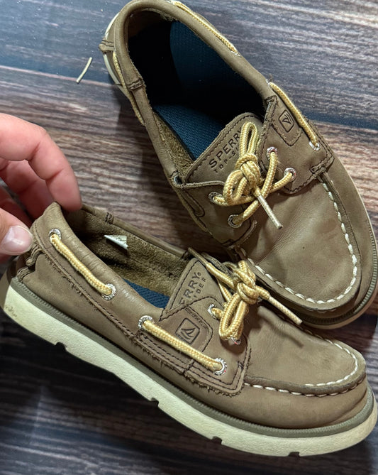 Sperry 13.5